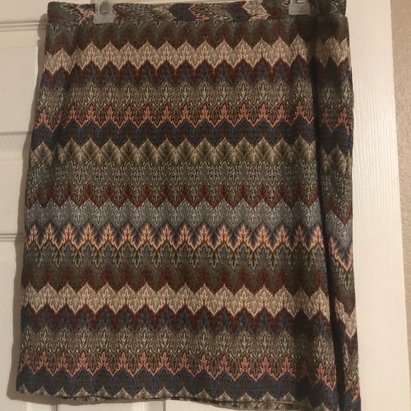 Melissa Paige • Multicolored sparkle Aztec Design skirt - Picture 6 of 7